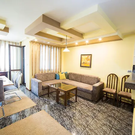 Appartamento Premium Lazur - Sea Garden - Location 5 Min To The Burgas